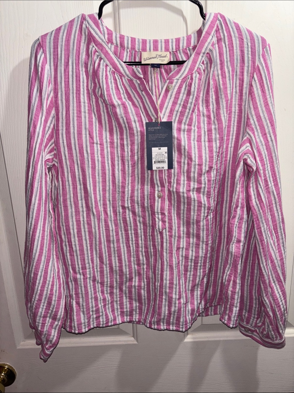 Universal Thread Pink and White Striped Button-Front Women's Shirt